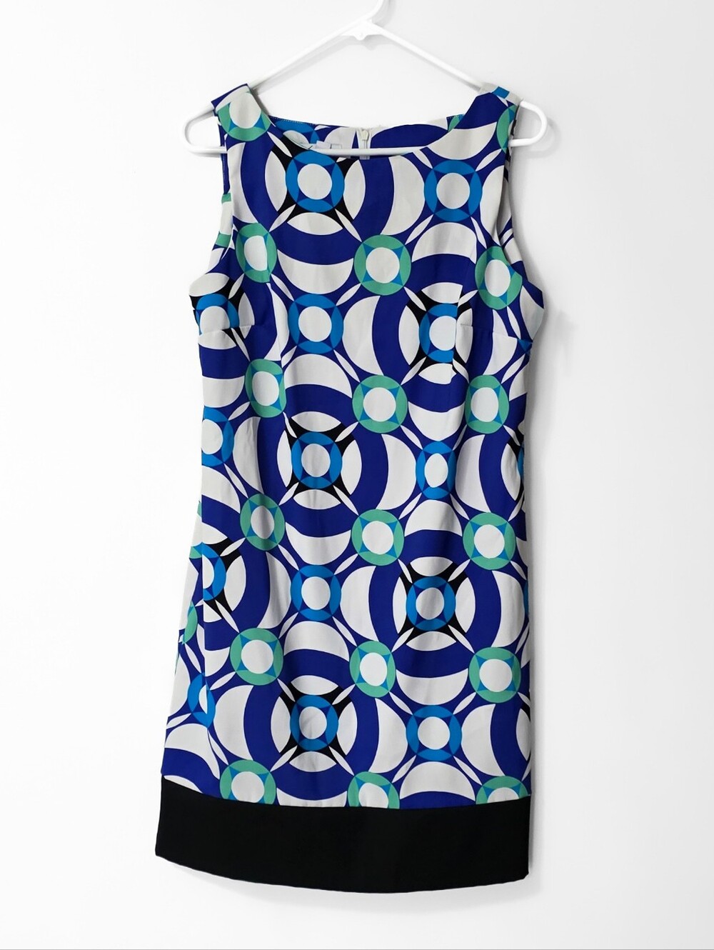 Geometric Print Sleeveless Shift Dress in Blue/White/Green & Black Size 12